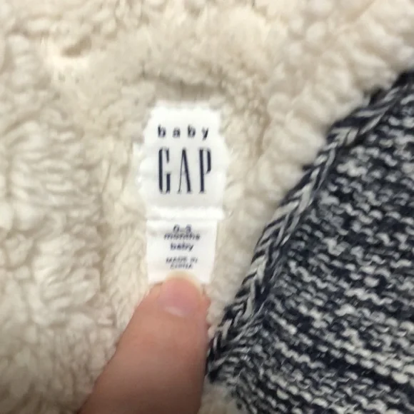 Baby Gap Coat Sherpa lined 0-3 months baby and cream - Picture 3 of 6